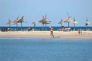 ** Hotel Lluis Millet  21 Apartment Cambrils Spain