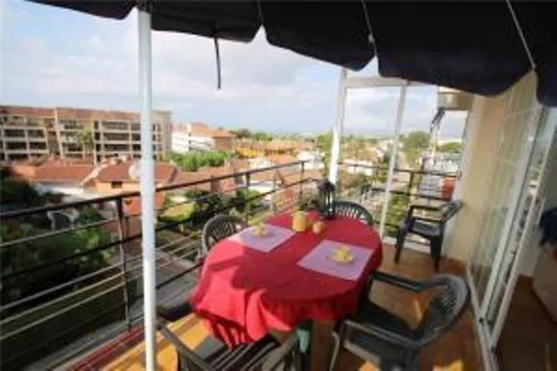 ** Hotel Lluis Millet  21 Apartment Cambrils Spain