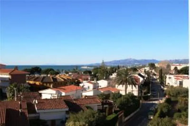 Lluis Millet  21 Apartment Cambrils